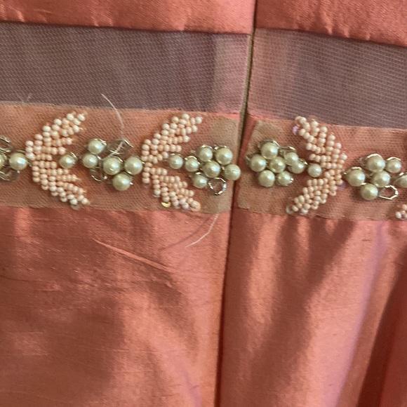 Beautiful runway piece from TATA NAKA - Picture 6 of 10